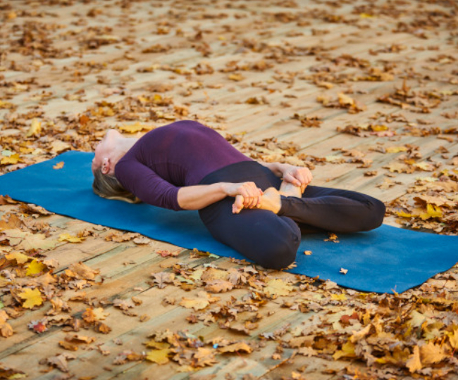 मत्स्यासन (Fish pose)